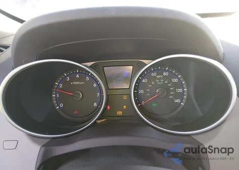 2015 Hyundai Tucson Se z USA, uszkodzony, nr VIN KM8JU3AG1FU978266